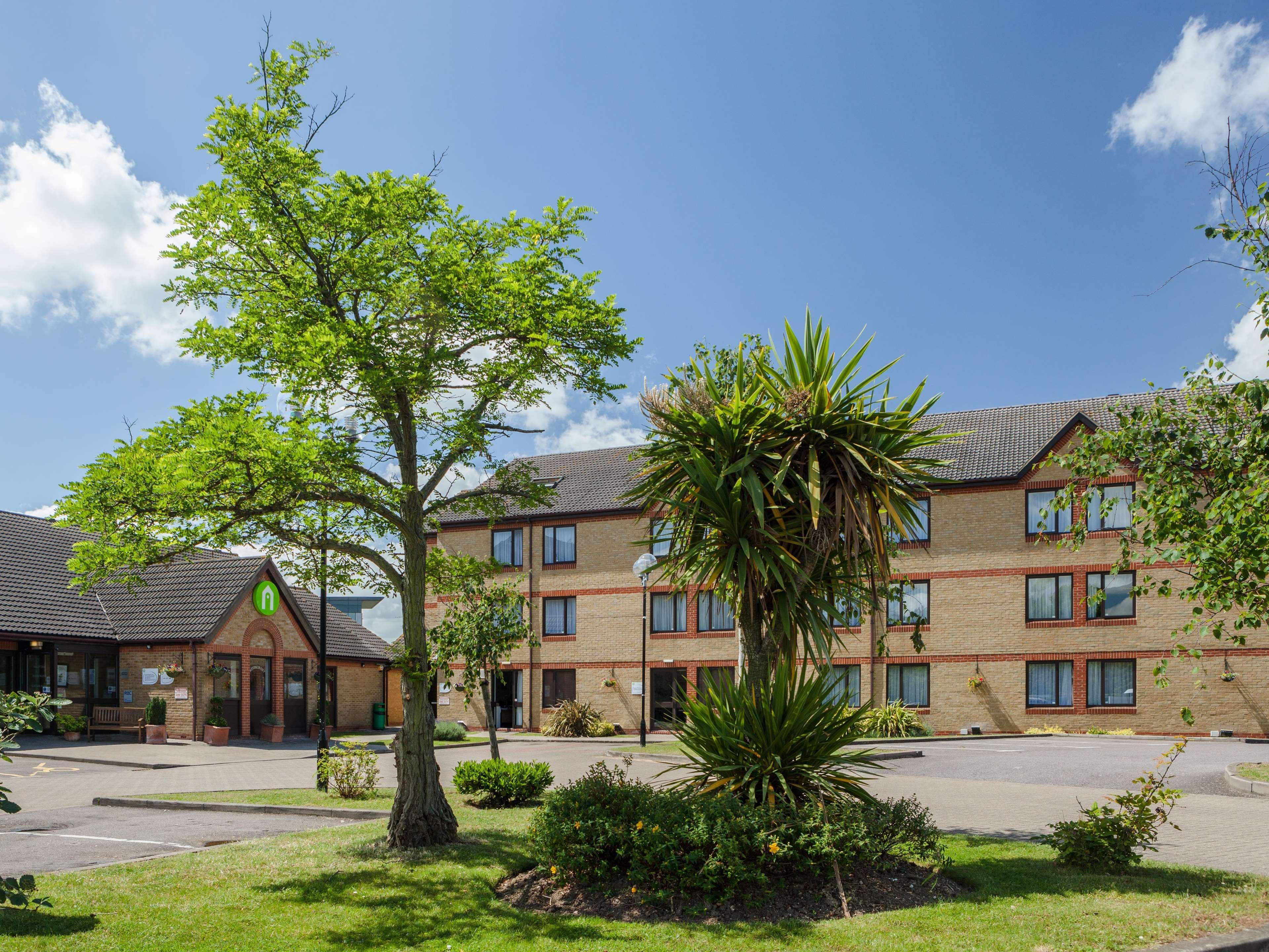 Campanile Hotel Дартфорд Екстер'єр фото