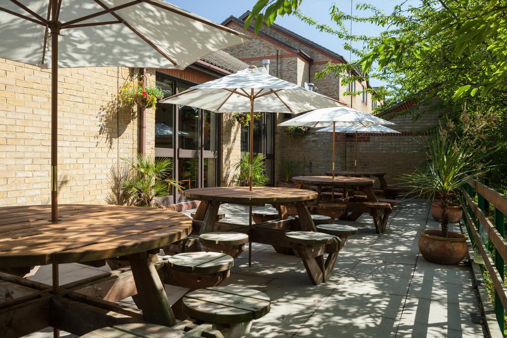 Campanile Hotel Дартфорд Екстер'єр фото